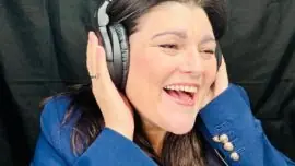 Better Marketing - Marketing Magic In Minutes image of Tracy Heatley recording the trailer